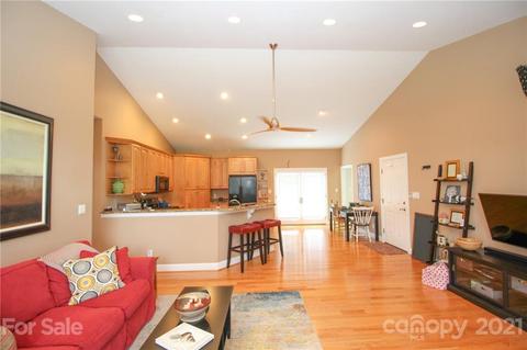 2481 Genes Loop, Morganton, NC 28655 photo 15