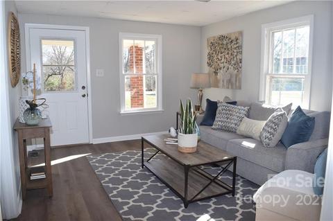 4125 Herman Sipe Rd, Conover, NC 28613 photo 2