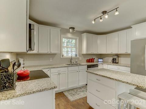 1520 Cobblestone Ct, Fort Mill, SC 29708 photo 9