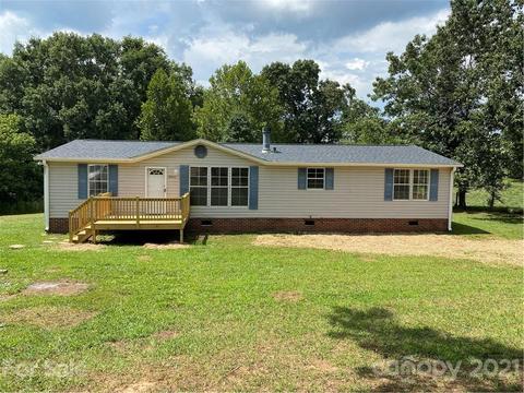 3584 Random Ln, Granite Falls, NC 28630 photo 1