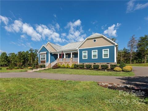143 Happy Acres Dr, Statesville, NC 28625