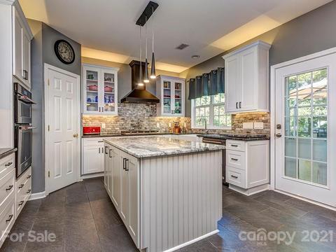 20912 Windshore Ave, Cornelius, NC 28031 photo 11