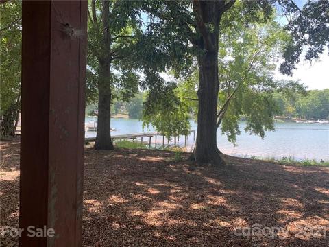4227 Mcgee Point Rd, Terrell, NC 28682 photo 9