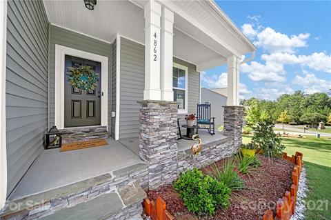 4862 Summerside Dr, Clover, SC 29710 photo 5