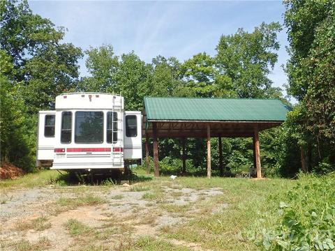 2915 Big Level Rd, Mill Spring, NC 28756 photo 4