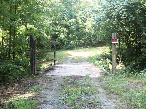 2915 Big Level Rd, Mill Spring, NC 28756 photo 7
