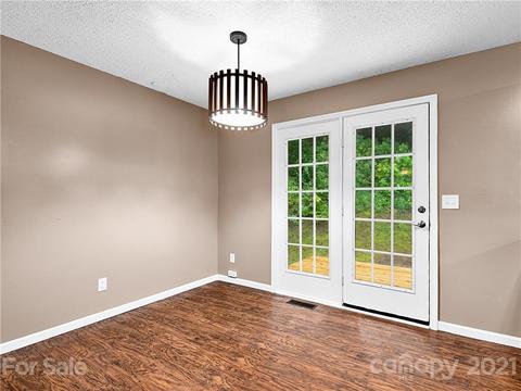 26 Fairview Pointe Dr, Fairview, NC 28730 photo 5