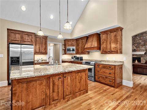 3 Nuthatch Ct, Fairview, NC 28730 photo 9