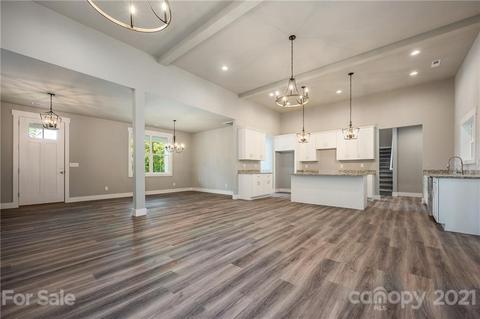 45 Narrow Path Way, Flat Rock, NC 28731 photo 11