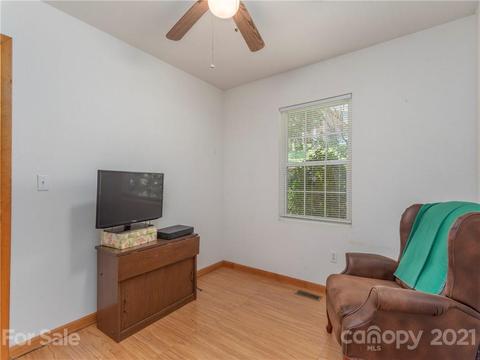 52 Mopar Ln, Clyde, NC 28721 photo 13