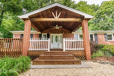 149 Hillcrest St, Sylva, NC 28779 photo 4