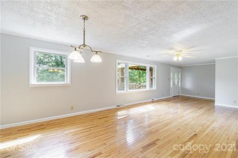 149 Hillcrest St, Sylva, NC 28779 photo 9