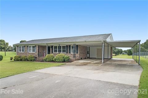 873 Farmbrook Rd, Lancaster, SC 29720 photo 2