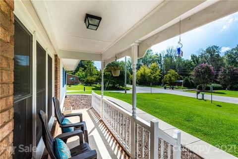 1697 Prestige Dr, Conover, NC 28613 photo 8