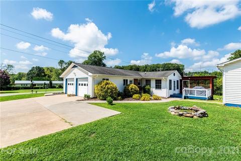 1697 Prestige Dr, Conover, NC 28613 photo 10