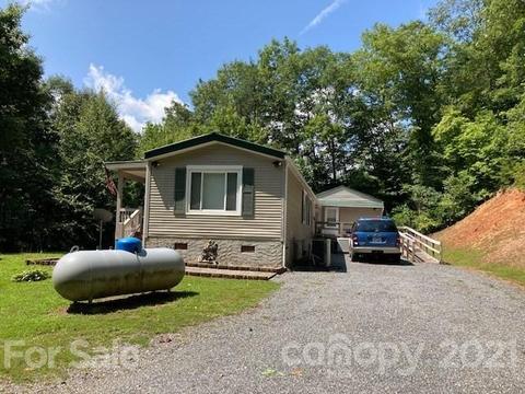 185 Ramblewood Dr, Sylva, NC 28779 photo 2
