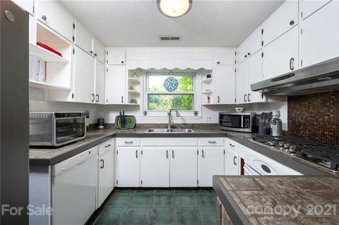 191 Spring Mountain Rd, Fairview, NC 28730 photo 14