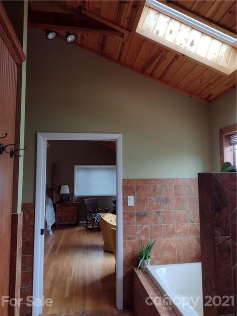 224 Firefly Dr, Marshall, NC 28753 photo 9
