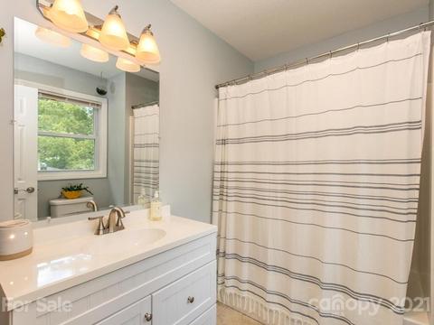 32 Flint St, Canton, NC 28716 photo 14