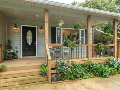 32 Flint St, Canton, NC 28716 photo 1