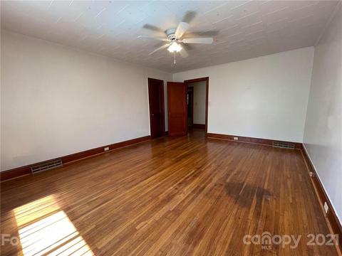 975 E 13th St, Kannapolis, NC 28083 photo 9