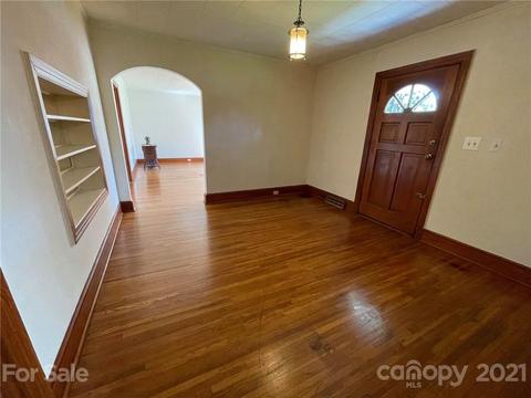 975 E 13th St, Kannapolis, NC 28083 photo 4