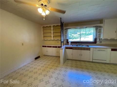 975 E 13th St, Kannapolis, NC 28083 photo 22