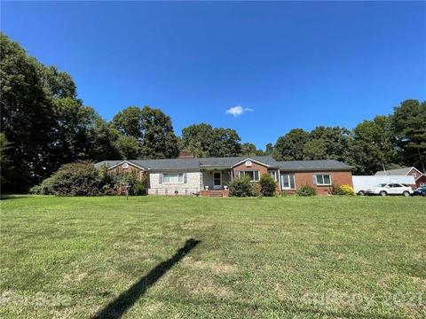 975 E 13th St, Kannapolis, NC 28083 photo 2