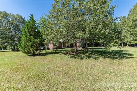 1658 Douglas Rd, Lancaster, SC 29720 photo 5