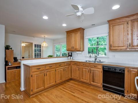 7701 Farmbrook Dr, Waxhaw, NC 28173 photo 10