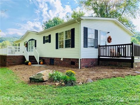 1495 Stanton Loop Rd, Purlear, NC 28665 photo 5