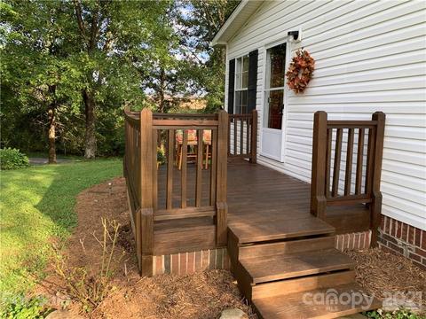 1495 Stanton Loop Rd, Purlear, NC 28665 photo 8