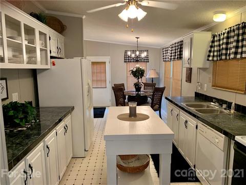 1495 Stanton Loop Rd, Purlear, NC 28665 photo 21