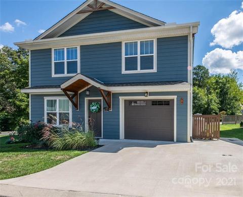 94 Towne Pl, Clyde, NC 28721 photo 1
