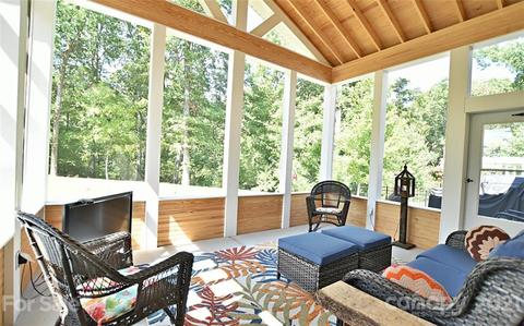 1247 Jack Pine Rd, Clover, SC 29710 photo 31
