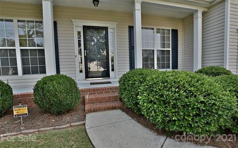903 Laurel Meadow Dr, Fort Mill, SC 29708 photo 2
