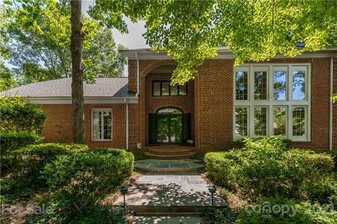 19532 Weavers Cir, Cornelius, NC 28031 photo 4