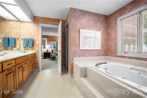 19532 Weavers Cir, Cornelius, NC 28031 photo 27