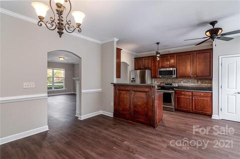 18043 W Amberside Rd, Cornelius, NC 28031 photo 8