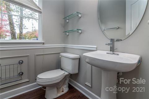 18043 W Amberside Rd, Cornelius, NC 28031 photo 11