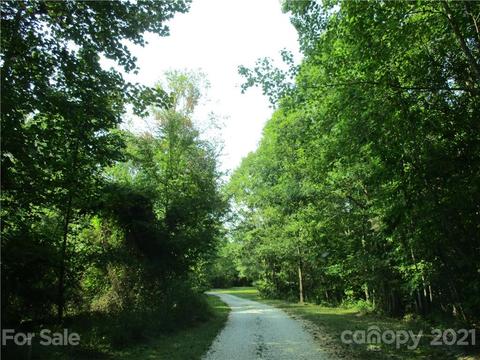 133 Workman Dr, Marion, NC 28752 photo 4