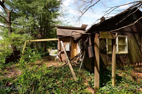 564 Maple Ave, Marion, NC 28752 photo 3