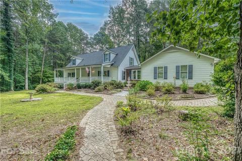 155 Robert Dr, Salisbury, NC 28147 photo 1