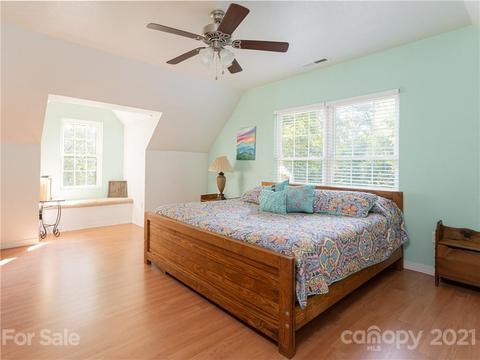 34 Boxturtle Rd, Candler, NC 28715 photo 23