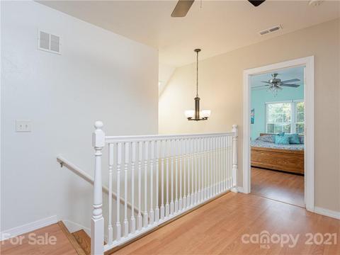 34 Boxturtle Rd, Candler, NC 28715 photo 22