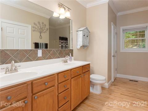 34 Boxturtle Rd, Candler, NC 28715 photo 16
