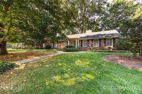 3426 Gresham Pl, Charlotte, NC 28211 photo 2
