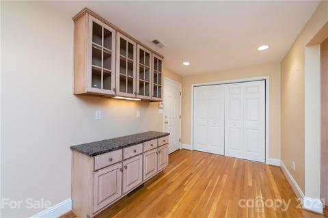 3426 Gresham Pl, Charlotte, NC 28211 photo 15