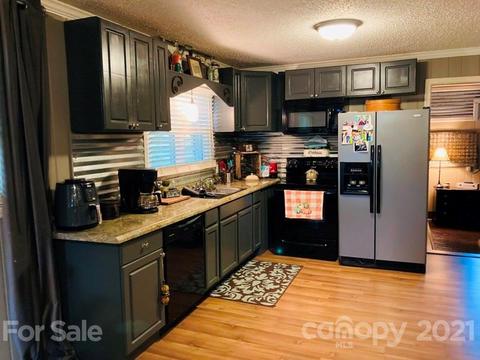401 Maple St, Locust, NC 28097 photo 10