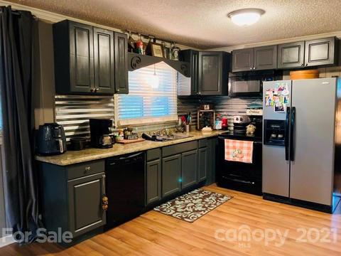 401 Maple St, Locust, NC 28097 photo 8